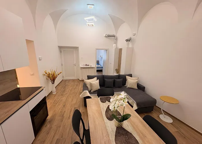 Albert-lago Maggiore Holiday home Luino